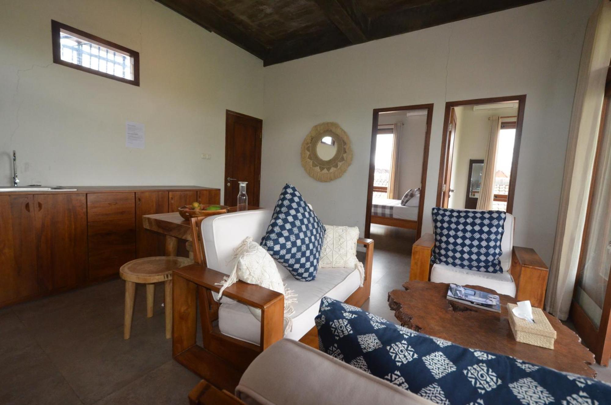 Tanjungtirto Ohmmstay - Rumah Pendopo מראה חיצוני תמונה