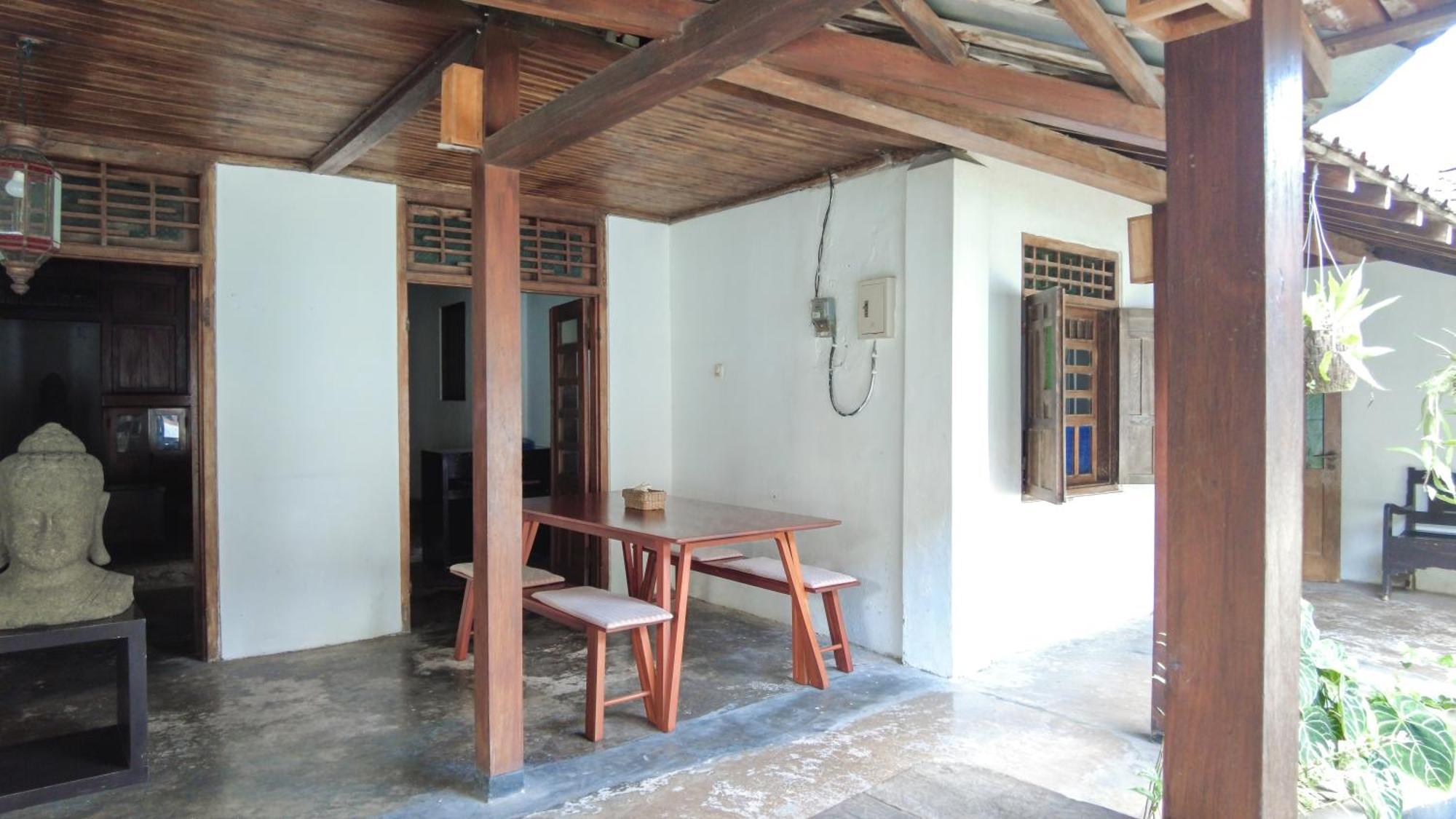 Tanjungtirto Ohmmstay - Rumah Pendopo מראה חיצוני תמונה